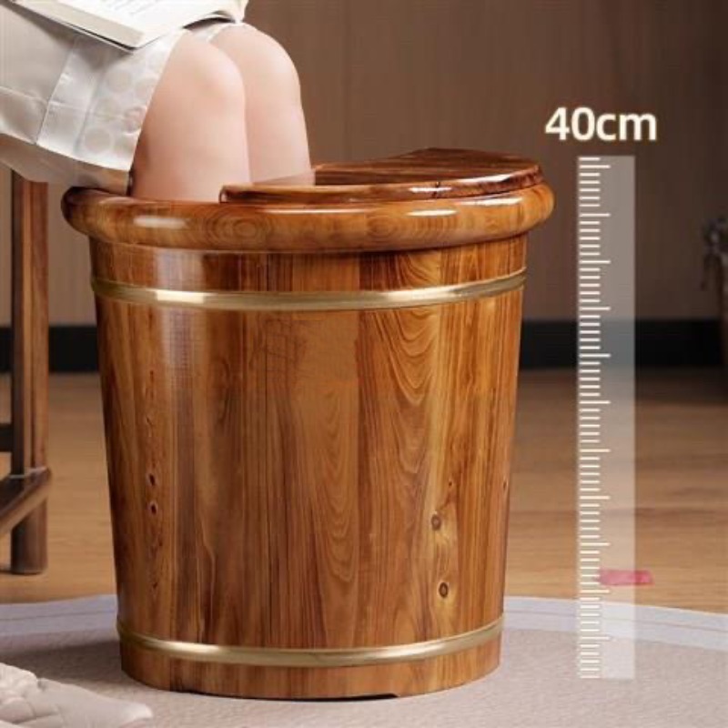 Cubo de madera para remojar lo - Spa & Wellness Hotel Diament Ustroń Zdjęcia reseña y precio